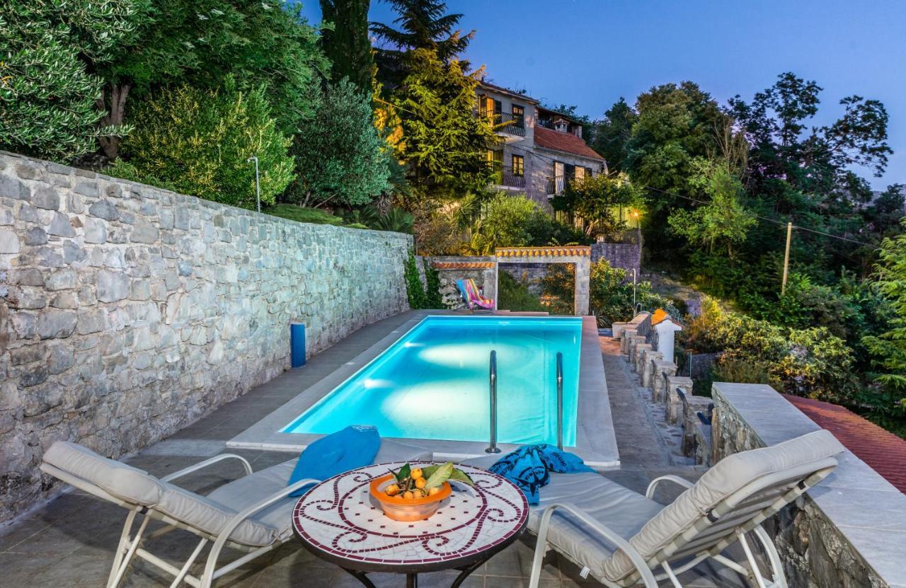 Villa Blanka Zrnovnica Экстерьер фото